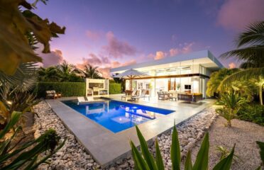 White Villas – Villa 10, Fantastic for families & friends